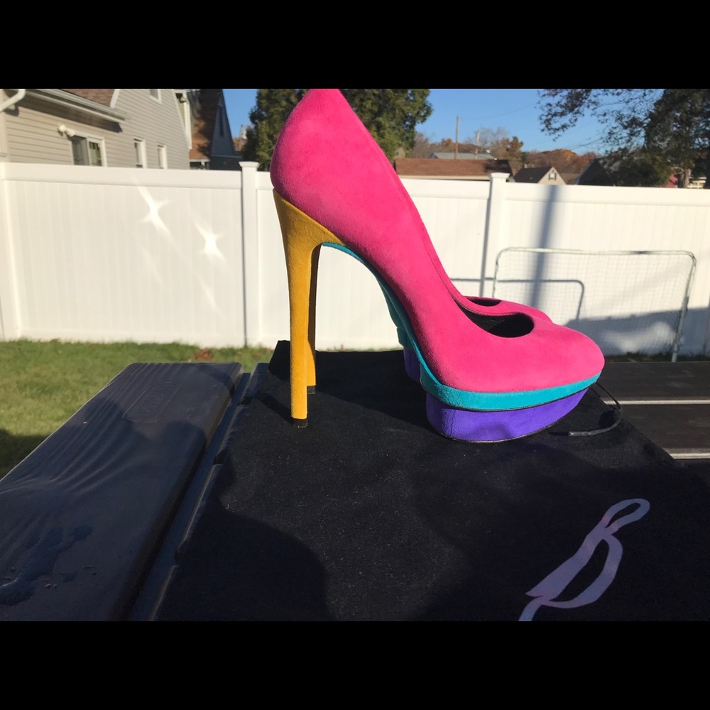 Brian Atwood Multi-color Fontanne Pumps - Picture 3 of 6